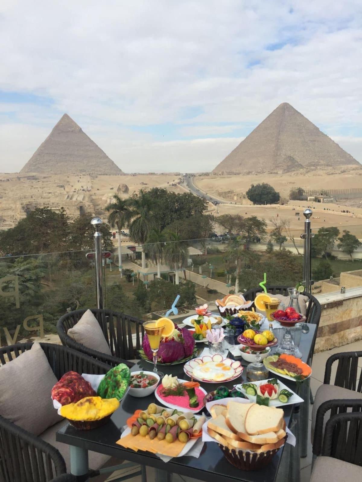 Steps In Pyramids View Hotel Kafret el-Gabal Exterior foto